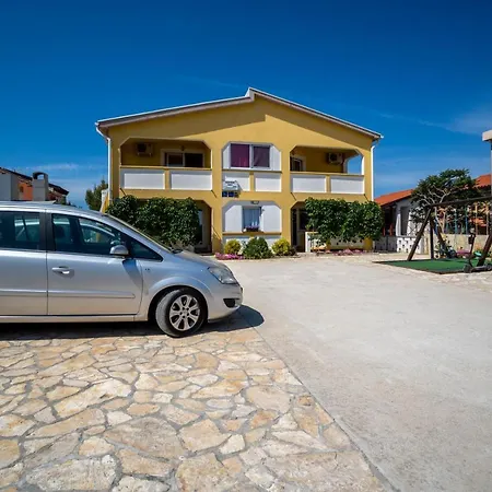 Pavic Apartamento